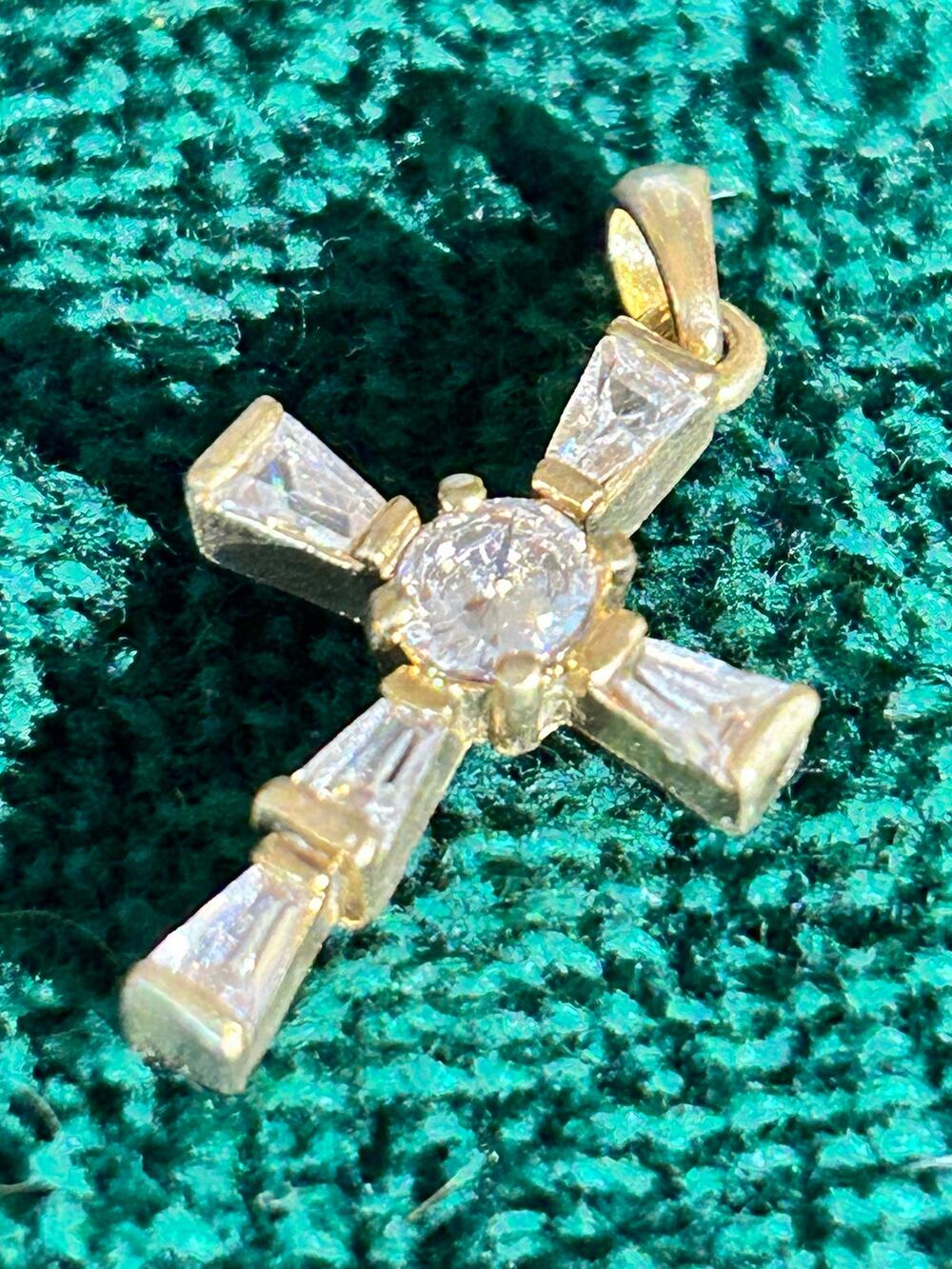 Vintage 10k Gold Plated Cubic Zirconia Cross Pendant Classic CZ Charm 1"